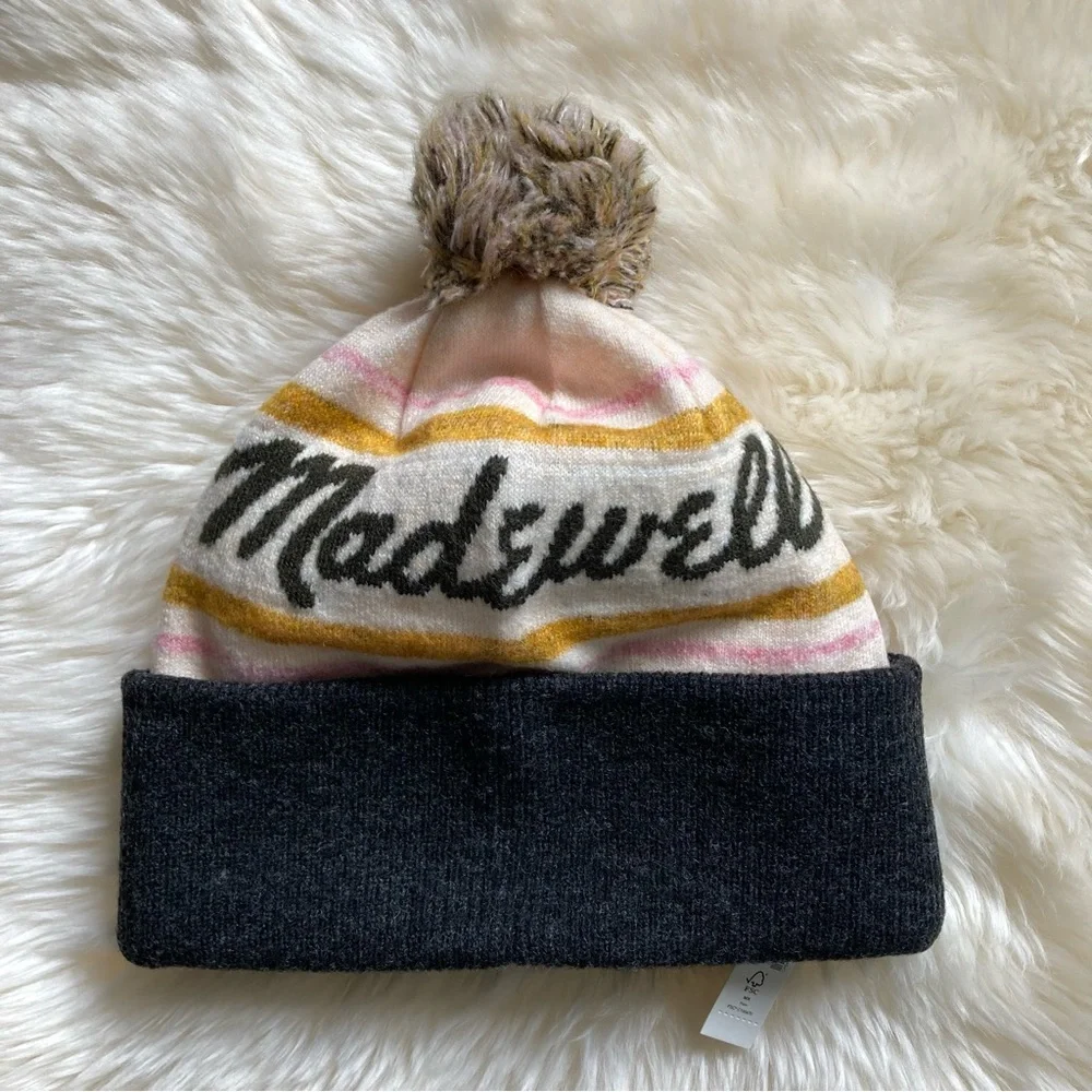 NWT Madewell Retro Pom-Pom Beanie